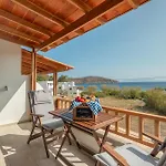 Galazio Suites, Serifos Livadakia