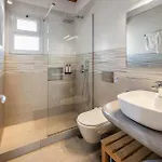 Galazio Suites, Serifos Aparthotel