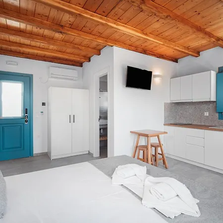 Galazio Suites, Serifos