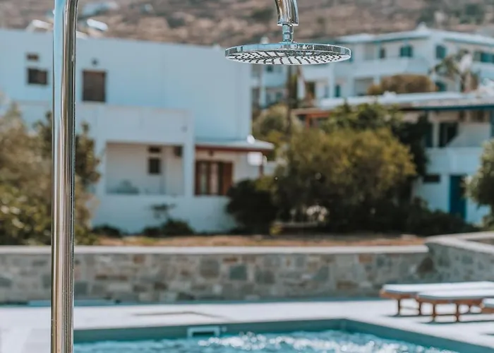 Galazio Suites, Serifos Livadakia