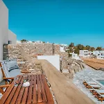 Galazio Suites, Serifos 4*