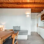 Galazio Suites, Serifos Ξενοδοχείο με διαμερίσματα Λιβαδάκια