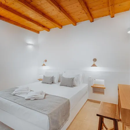 Galazio Suites, Serifos