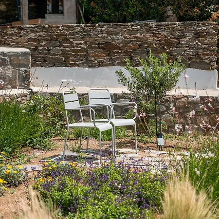 Galazio Suites, Serifos Apart Otel