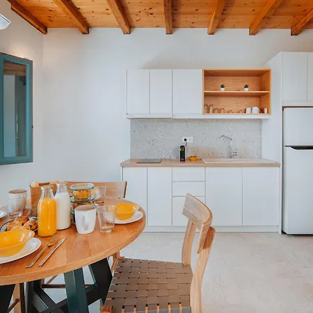 Galazio Suites, Serifos Aparthotel 4*
