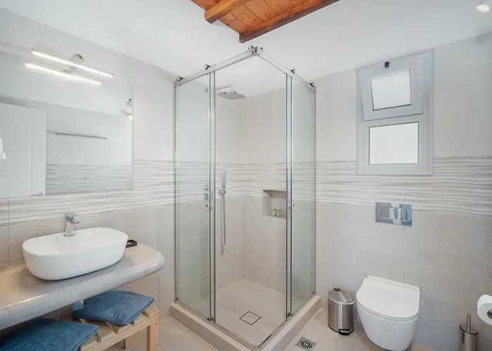 Galazio Suites, Serifos 公寓式酒店 Livadakia